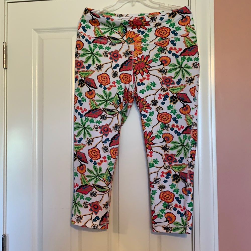 Zelos Capri Leggings